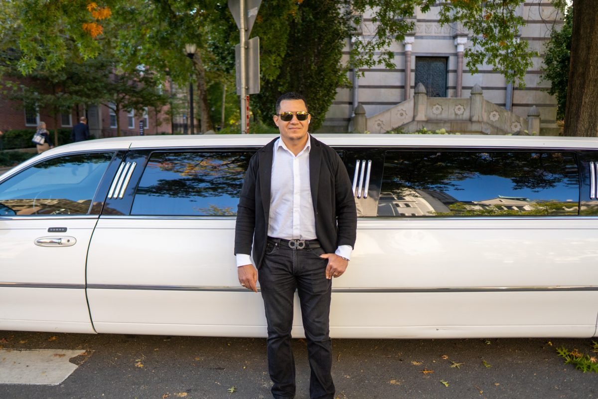 Experience Luxury and Comfort with Our New Haven Limo Service