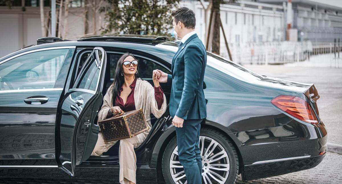 Luxury Unleashed: A Journey with Naples Limousine Service