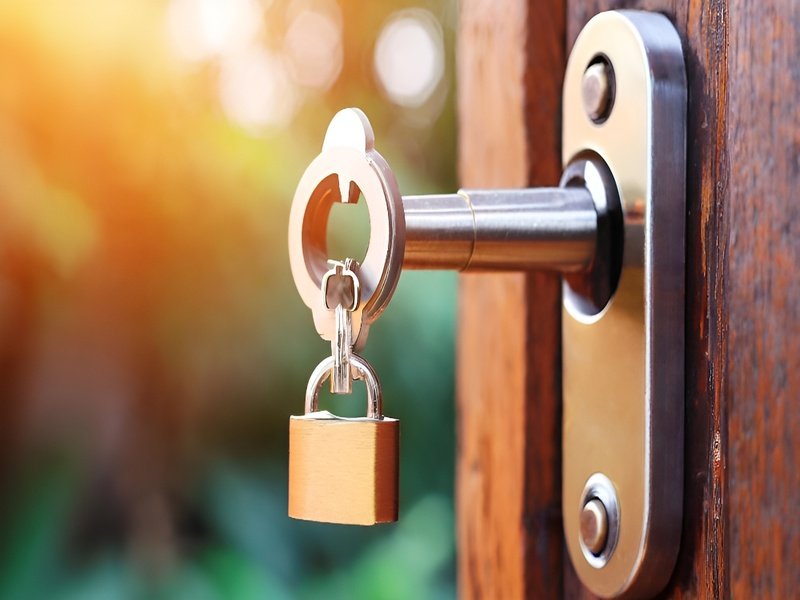Mastering Security: Choosing the Right Professional Locksmith for Master Keying in Denver