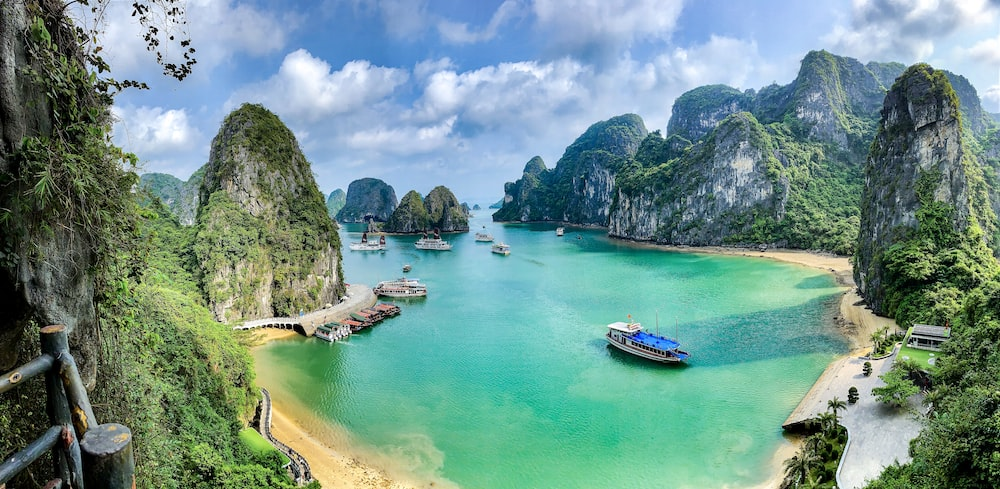 Discover the Allure of Southeast Asia: Choosing the Perfect Vietnam Tours Package